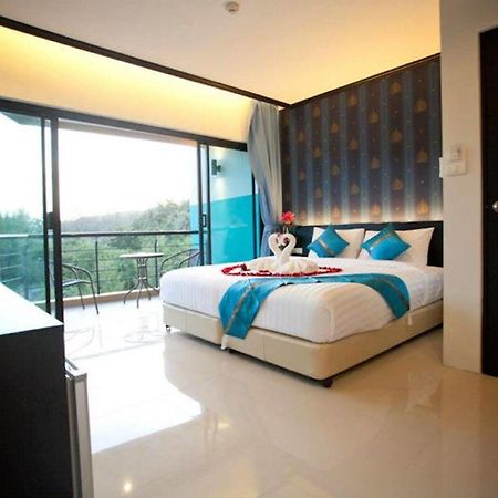 Kata Green Beach Hotel 外观 照片