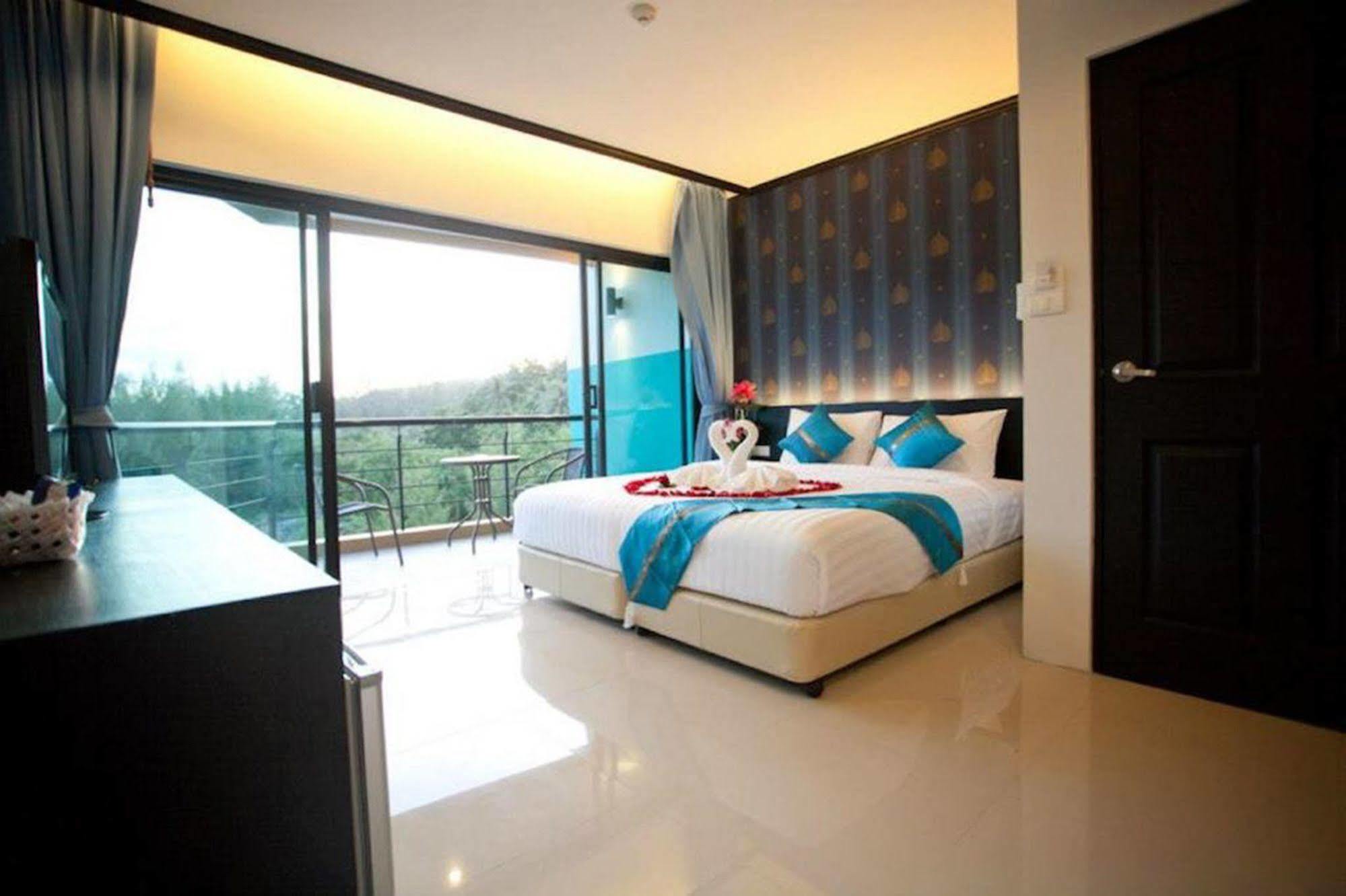 Kata Green Beach Hotel 外观 照片